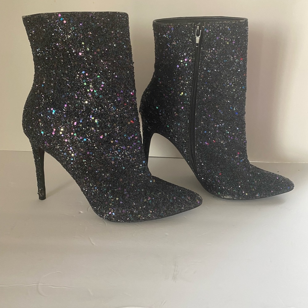 Wild Diva Women's Black Glitter High-Heel Pointed Toe Ankle boots 8.5